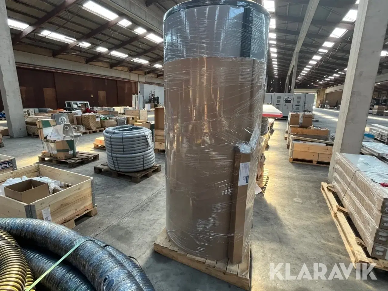 Billede 2 - Varmtvandsbeholder Neotherm FJV/VP 10m2/1000L INKL. ISOL.