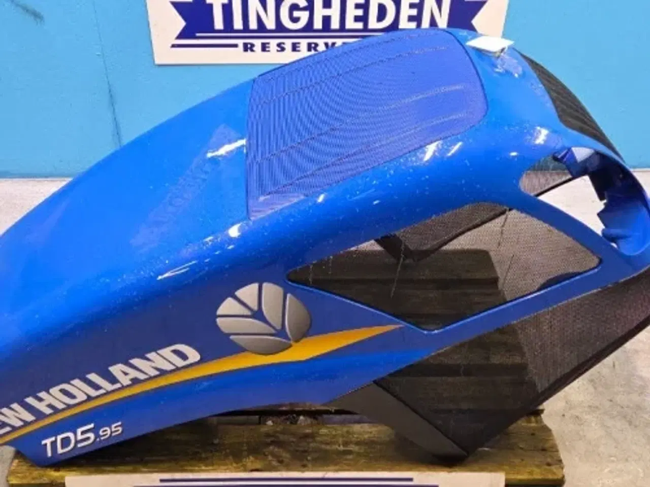 Billede 2 - New Holland TD5.95 Motorhjelm 84472053