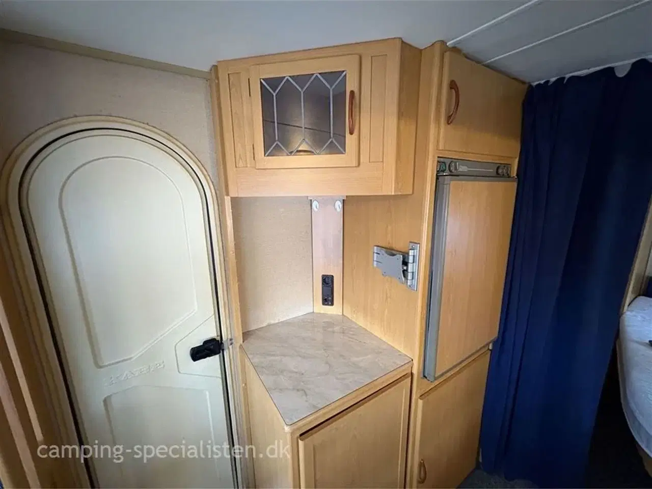 Billede 6 - 2000 - Kabe Ametist XL Kabe Ametist XL 2000 - AFHETNINGSVOGN - Se den nu hos Camping-Specialisten.dk