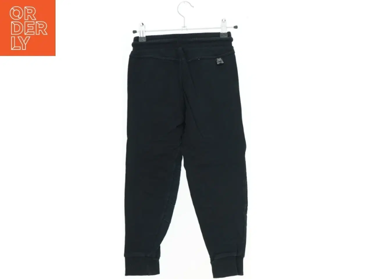 Billede 2 - Sorte joggingbukser med elastik i taljen fra Saity Dog (str. 134)