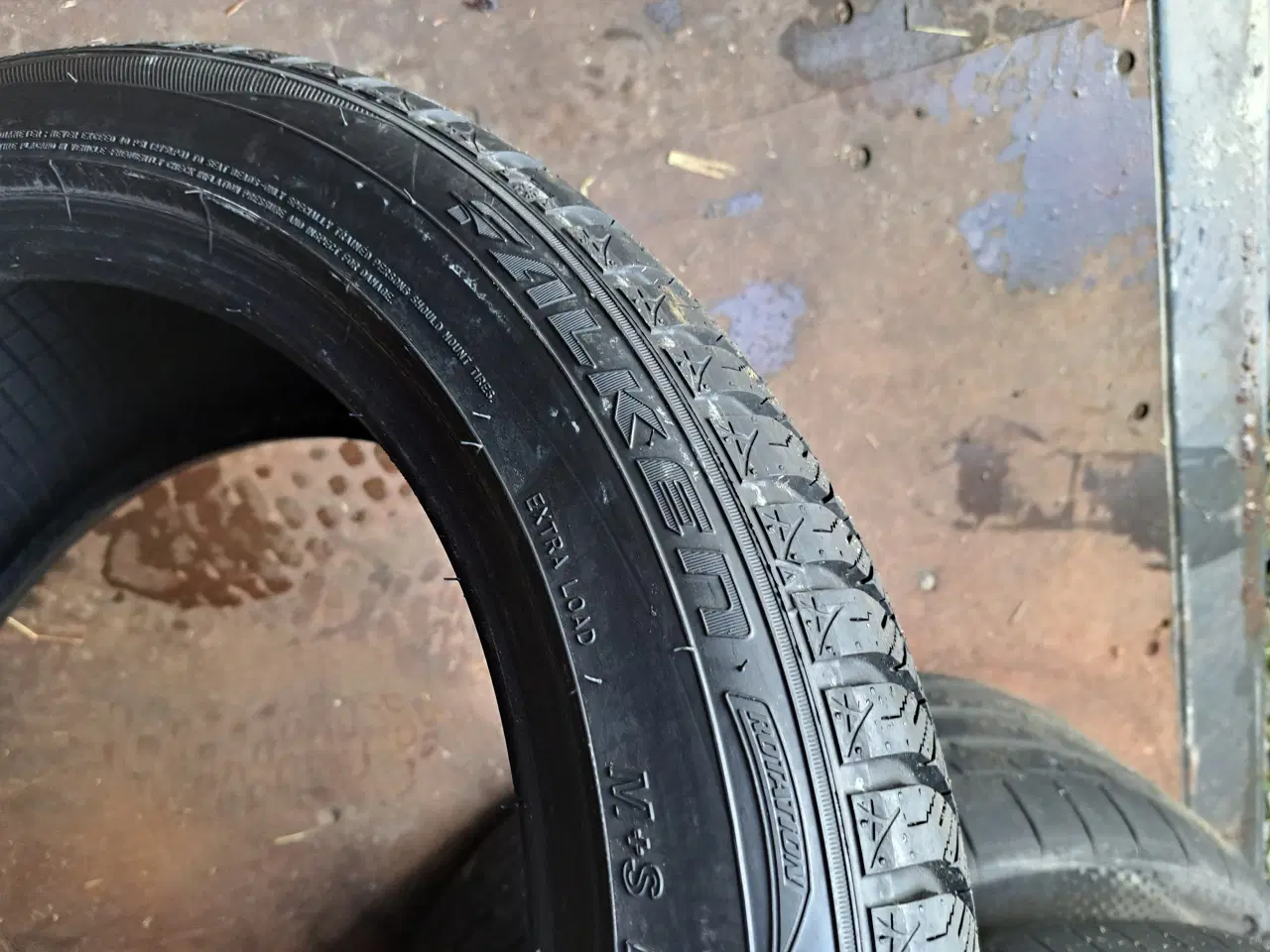 Billede 5 - Fine helårsdæk 235/45/18 fra 2022