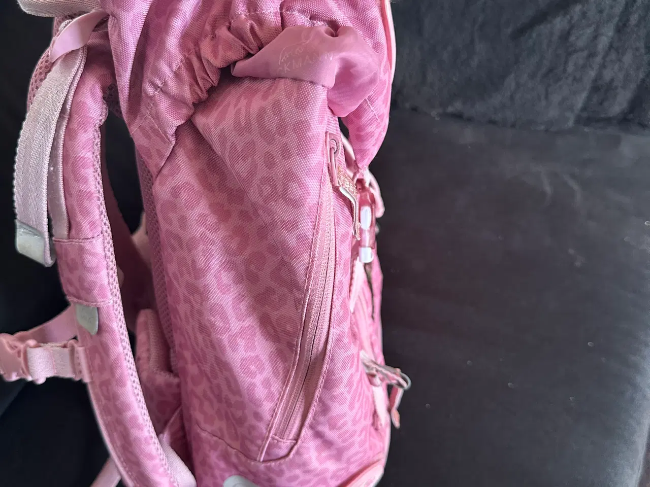 Billede 2 - Sælges Bechmann skole med turtaske. 