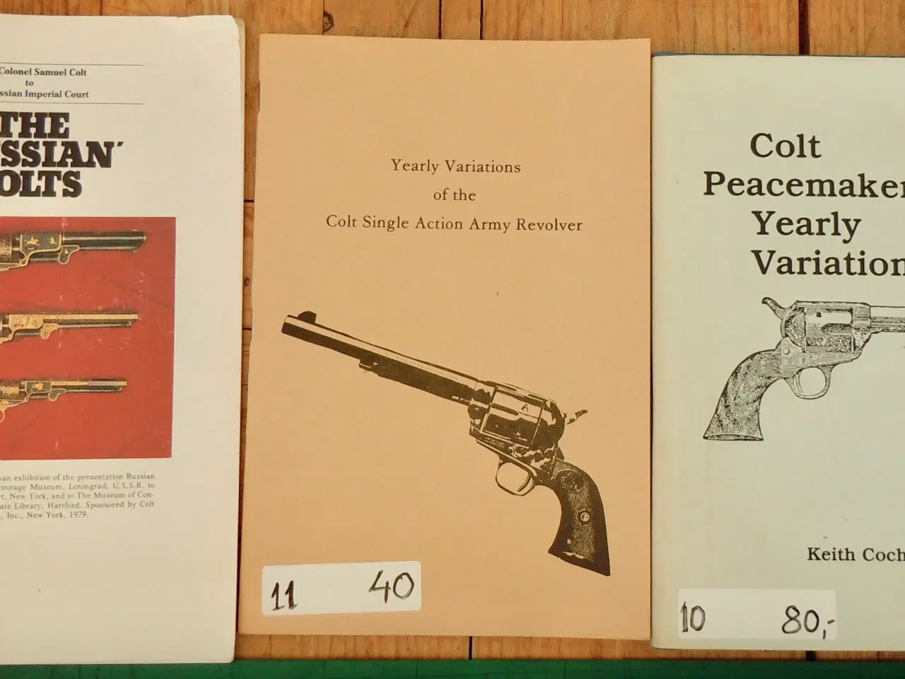 Billede 2 - Colt, og mange andre Våbenbøger.