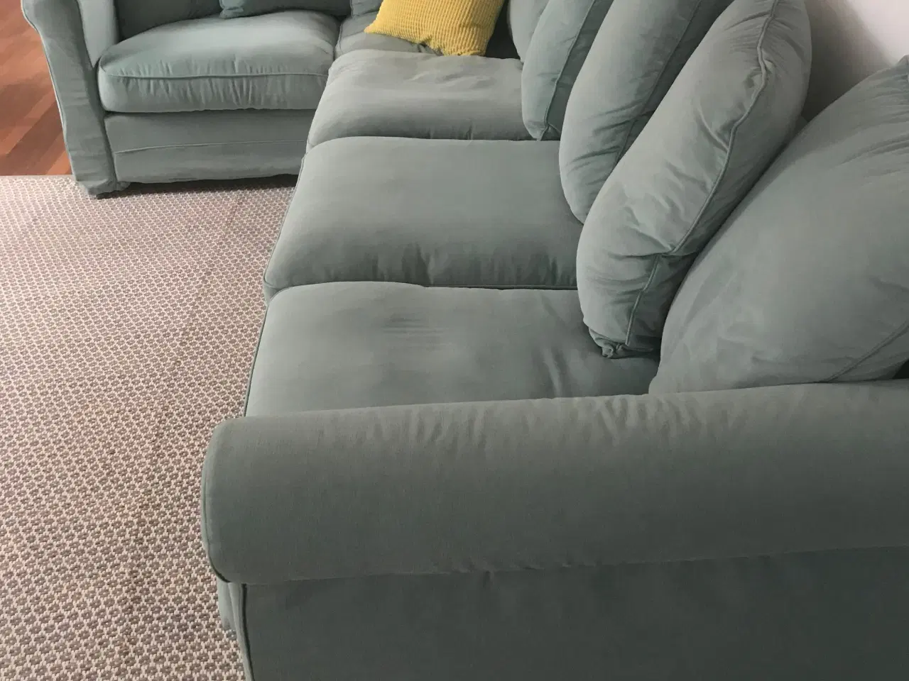 Billede 2 - Comfortable sofa for sale in perfect condition 
