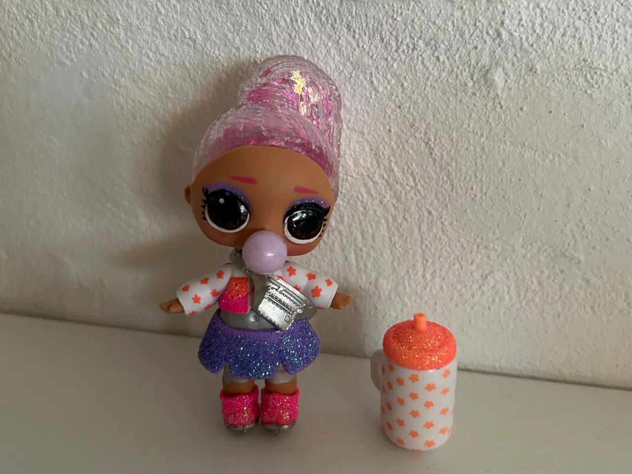 Billede 1 - L.O.L surprise dukke 