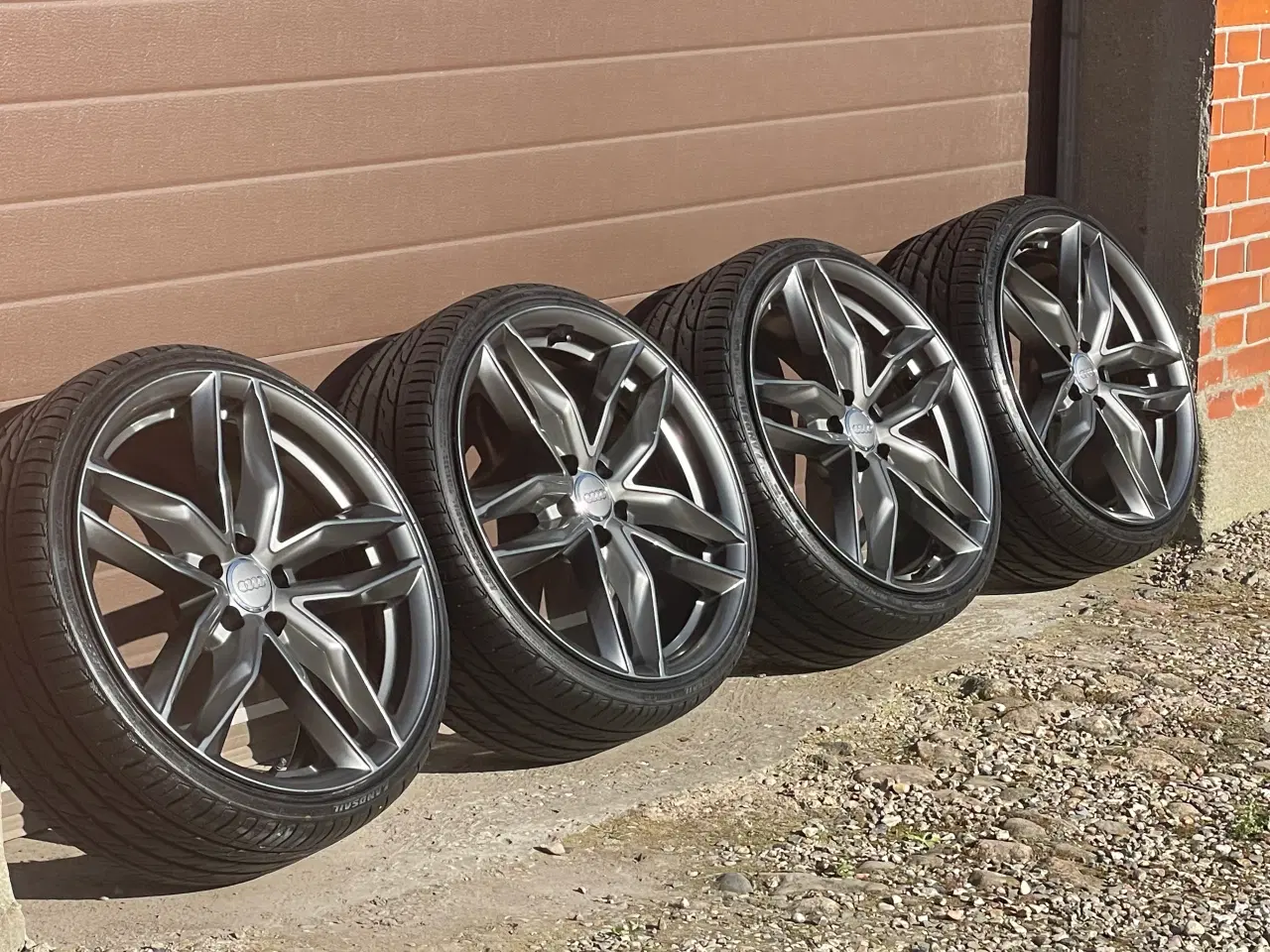 Billede 4 - Alufælge 245/30 R20 krydsmål 5x112 90% mønster