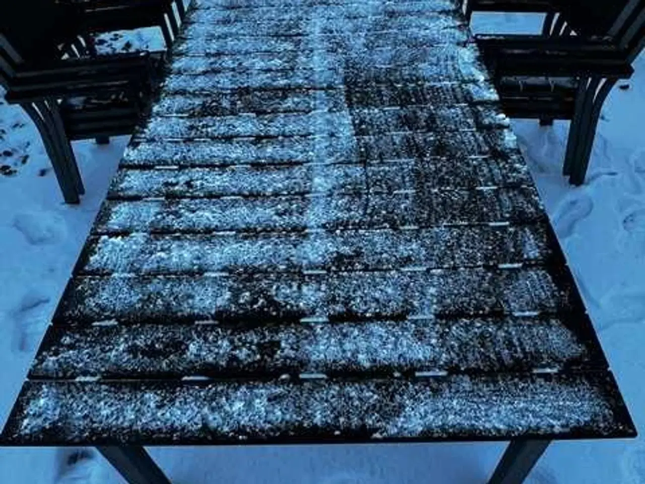 Billede 5 - Sort havebord + 6 stole 