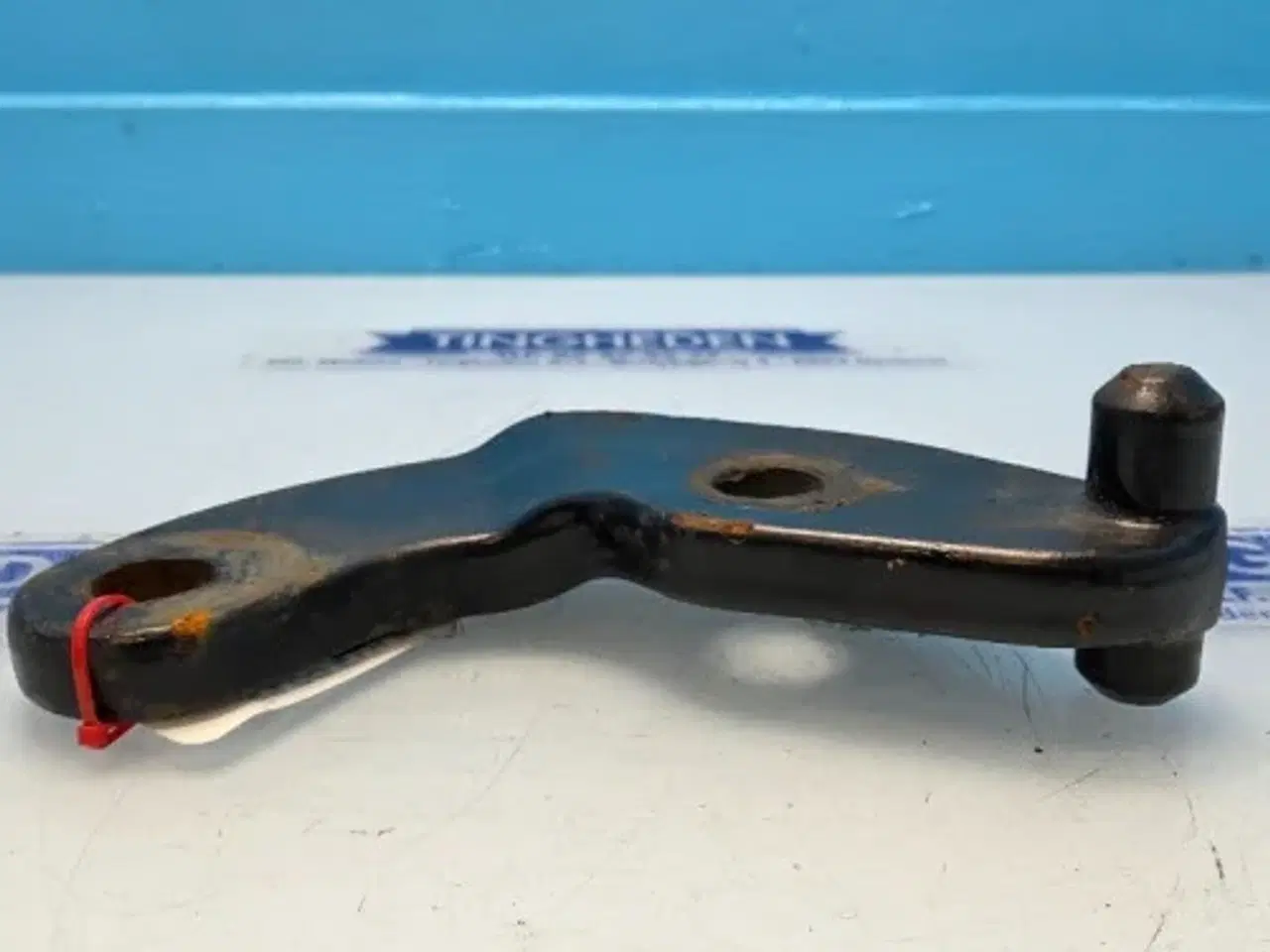 Billede 3 - New Holland TM165 Beslag R. 82006147