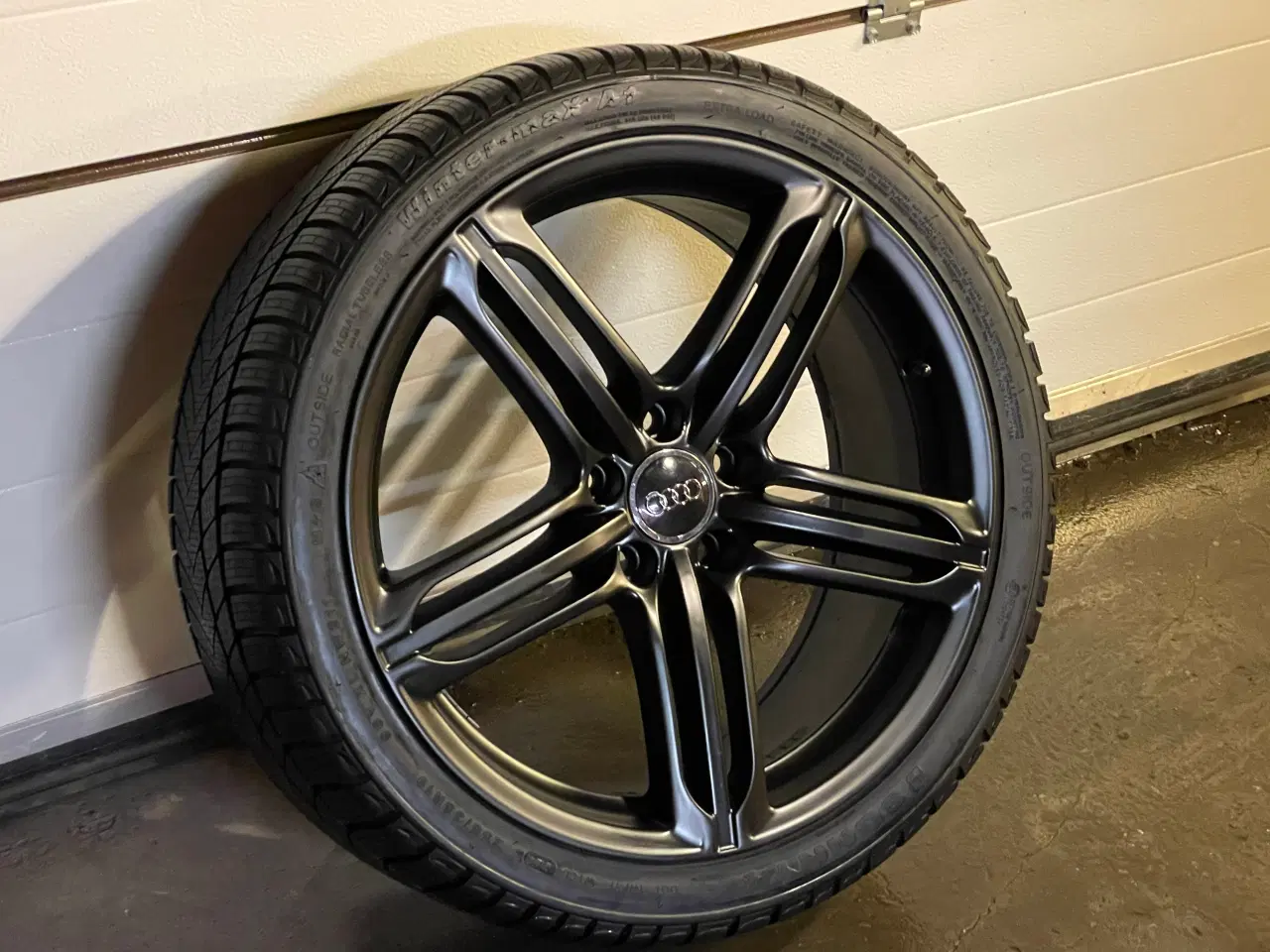 Billede 1 - Alufælge 255 / 35 / R19  5 x 112, 98% mønster