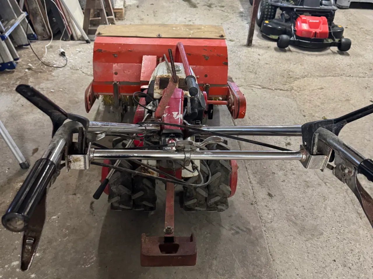 Billede 5 - Honda F560 feje kost 