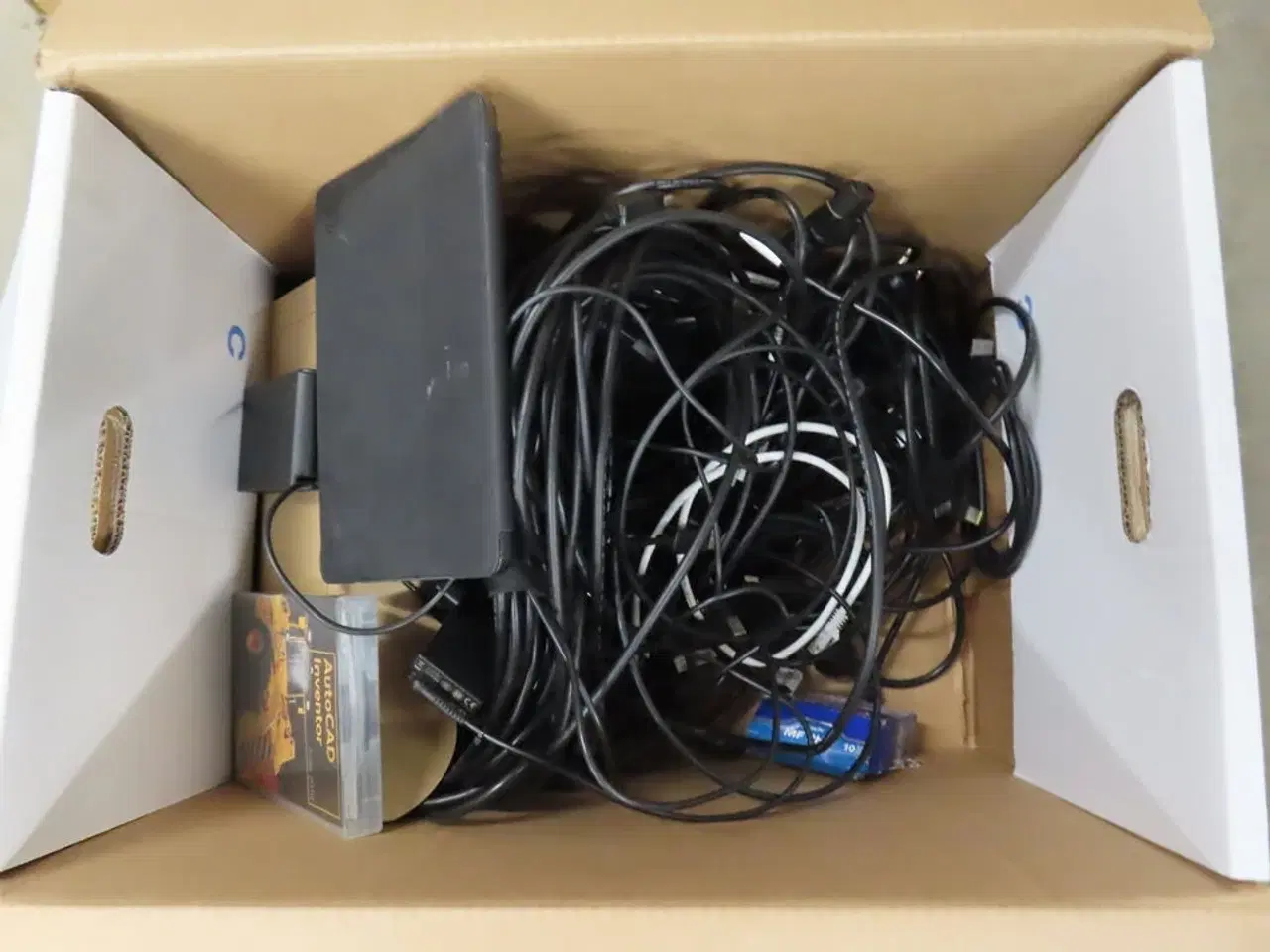 Billede 2 - Hel palle med overskud fra IT-afdeling (se beskrivelse) Kan ikke sendes!