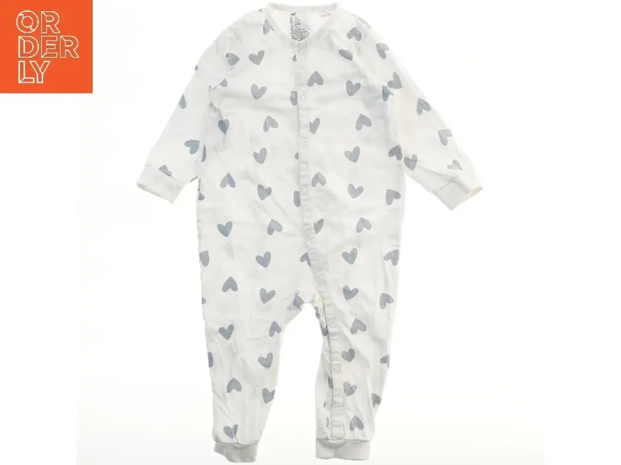 Billede 1 - Hvid heldragt med grå hjerter fra H&M (str. 86)