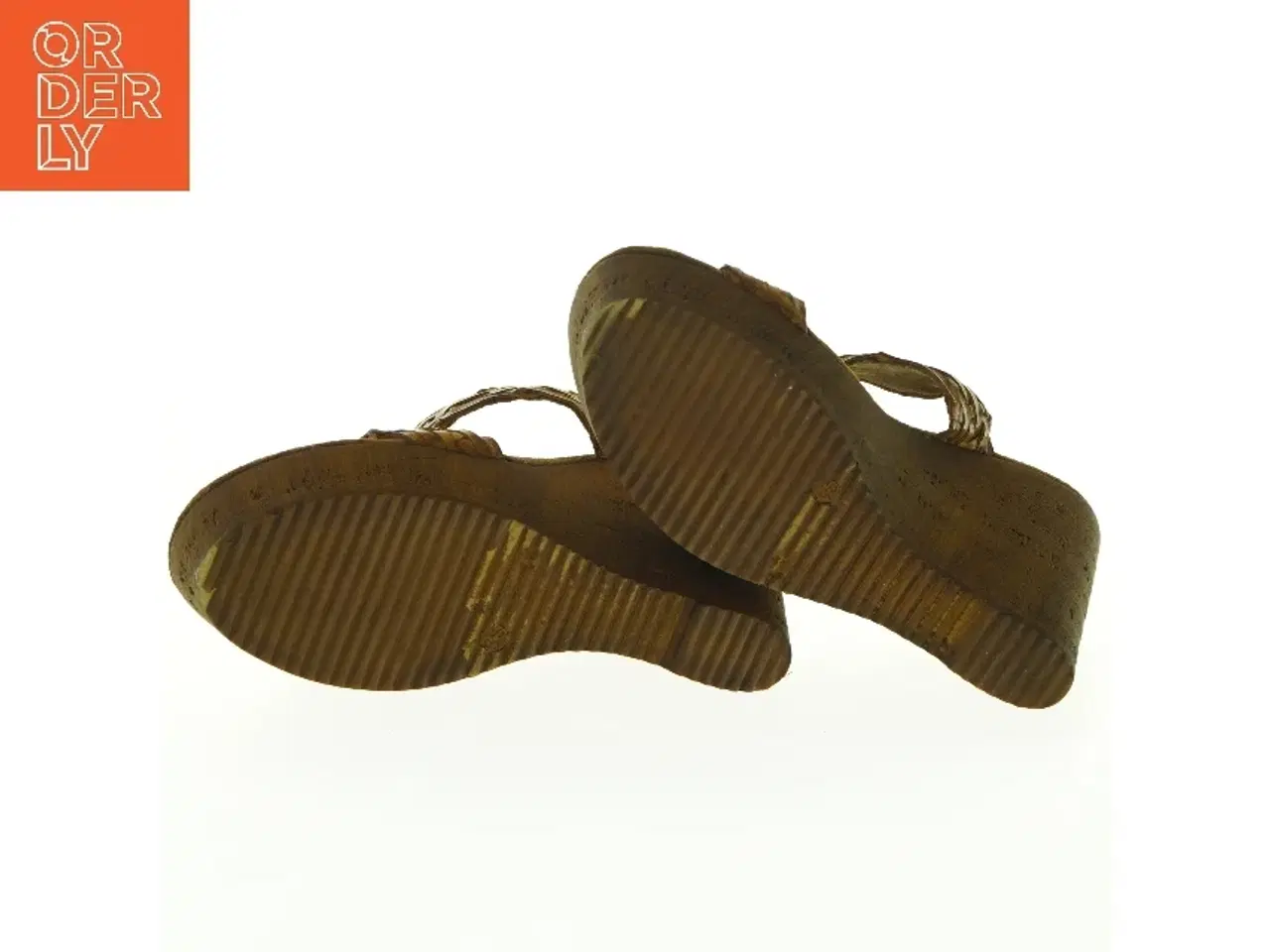 Billede 2 - Flettede kilehælsandaler (str. 39)