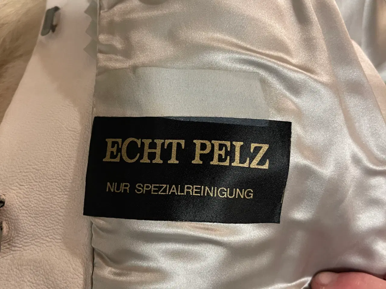 Billede 4 - Flot pels
