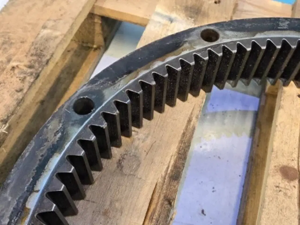 Billede 4 - New Holland TM165 Tandkrans 5165495