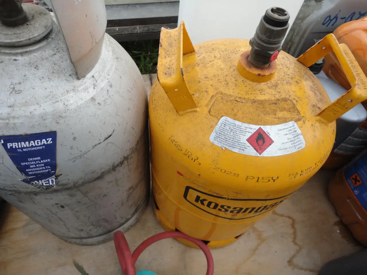 Billede 1 - Gasflsker 2 stk. tomme