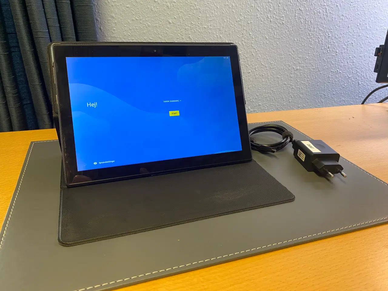 Billede 1 - Lenovo Tab4 10 (TB-X304F) 32GB