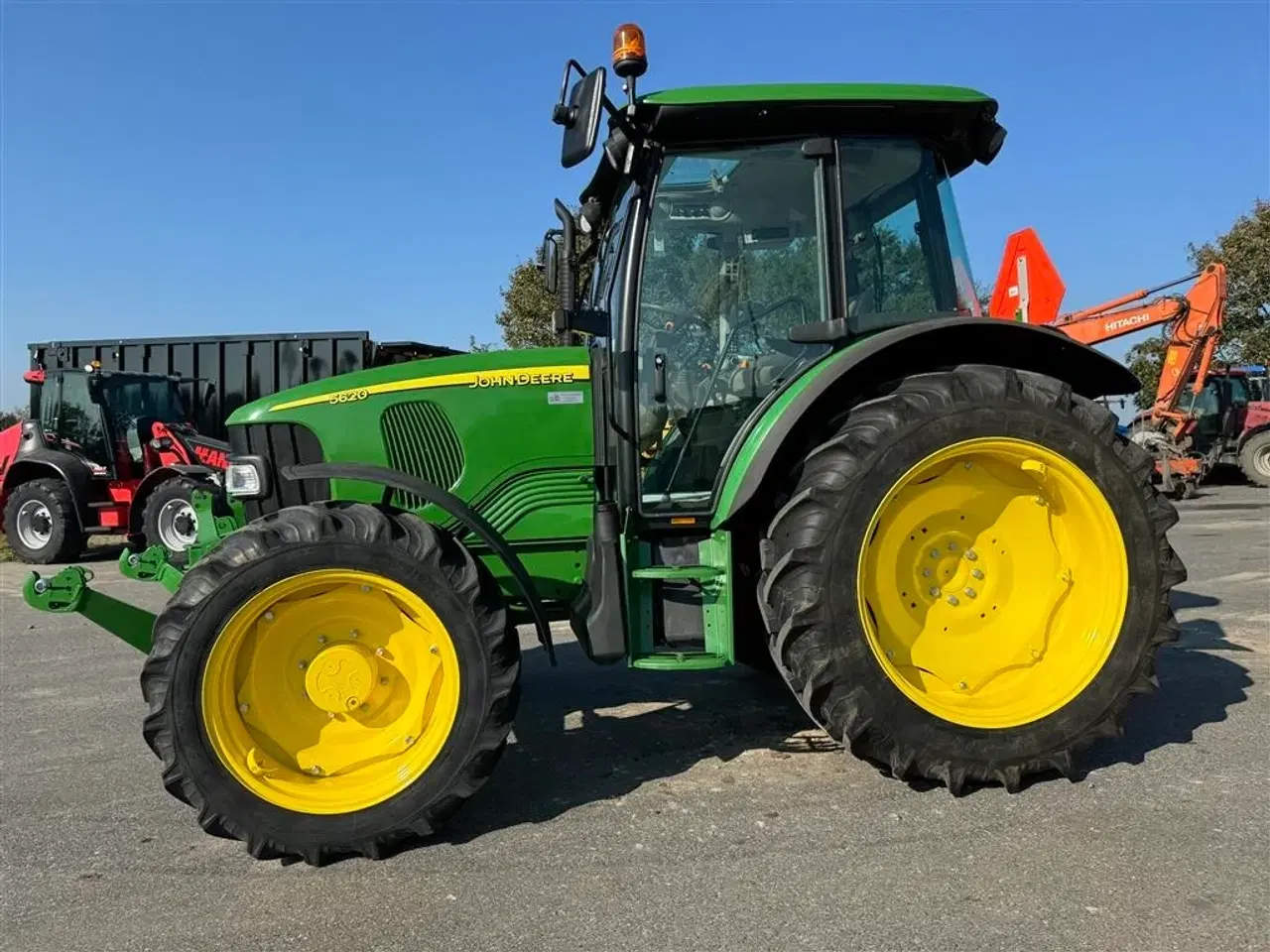 Billede 3 - John Deere 5620 KUN 2400 TIMER OG FRONT PTO!