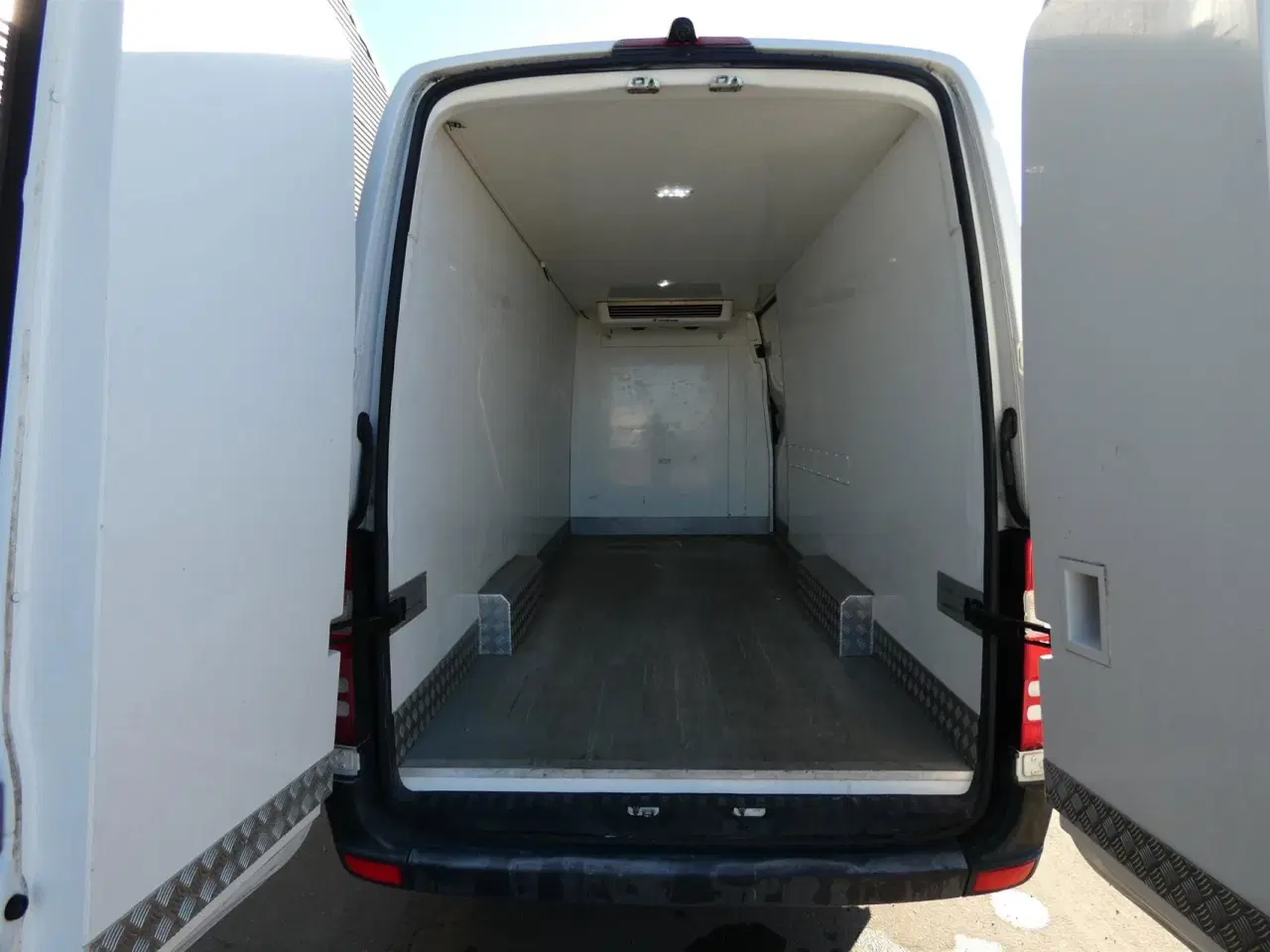 Billede 1 - Mercedes-Benz Sprinter 316 Køle- Frysebil 2,1 CDI R3 163HK Van Man.