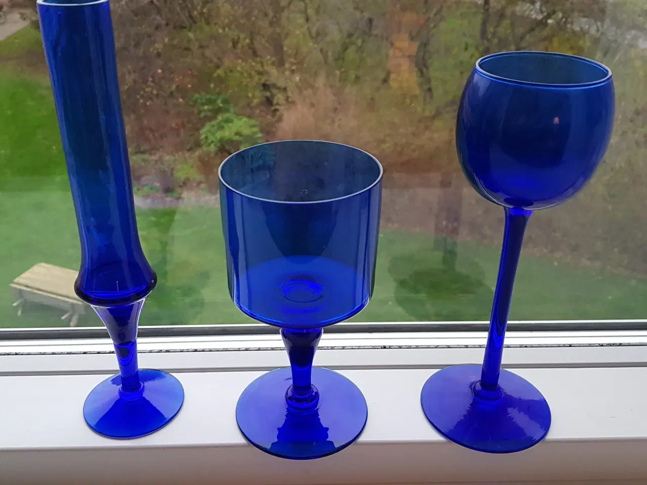 Billede 1 - 3 stk blå glas på stilk