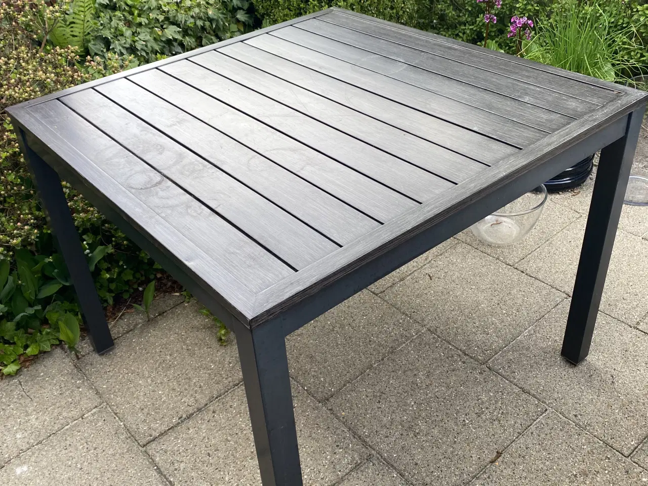 Billede 1 - Metal Sofabord 97 x 97.