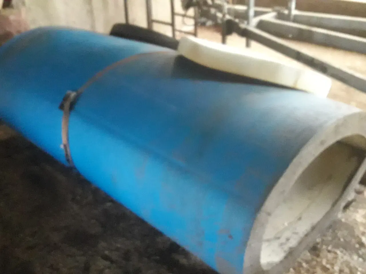 Billede 4 - 1000 l buffertank med isolering og pumpe 