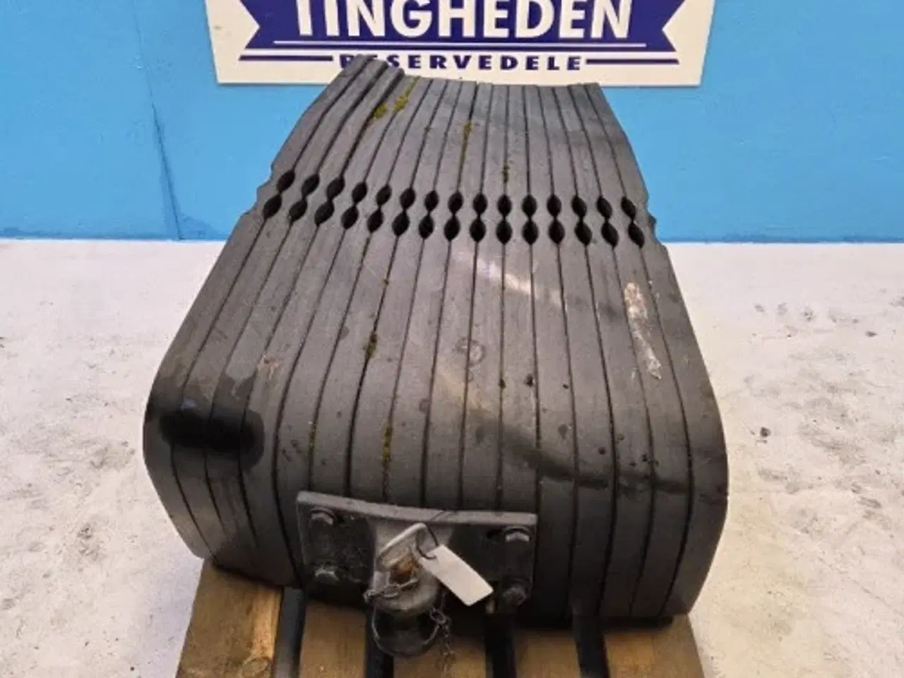 Billede 2 - New Holland T8 Frontvægt Kit 719665006