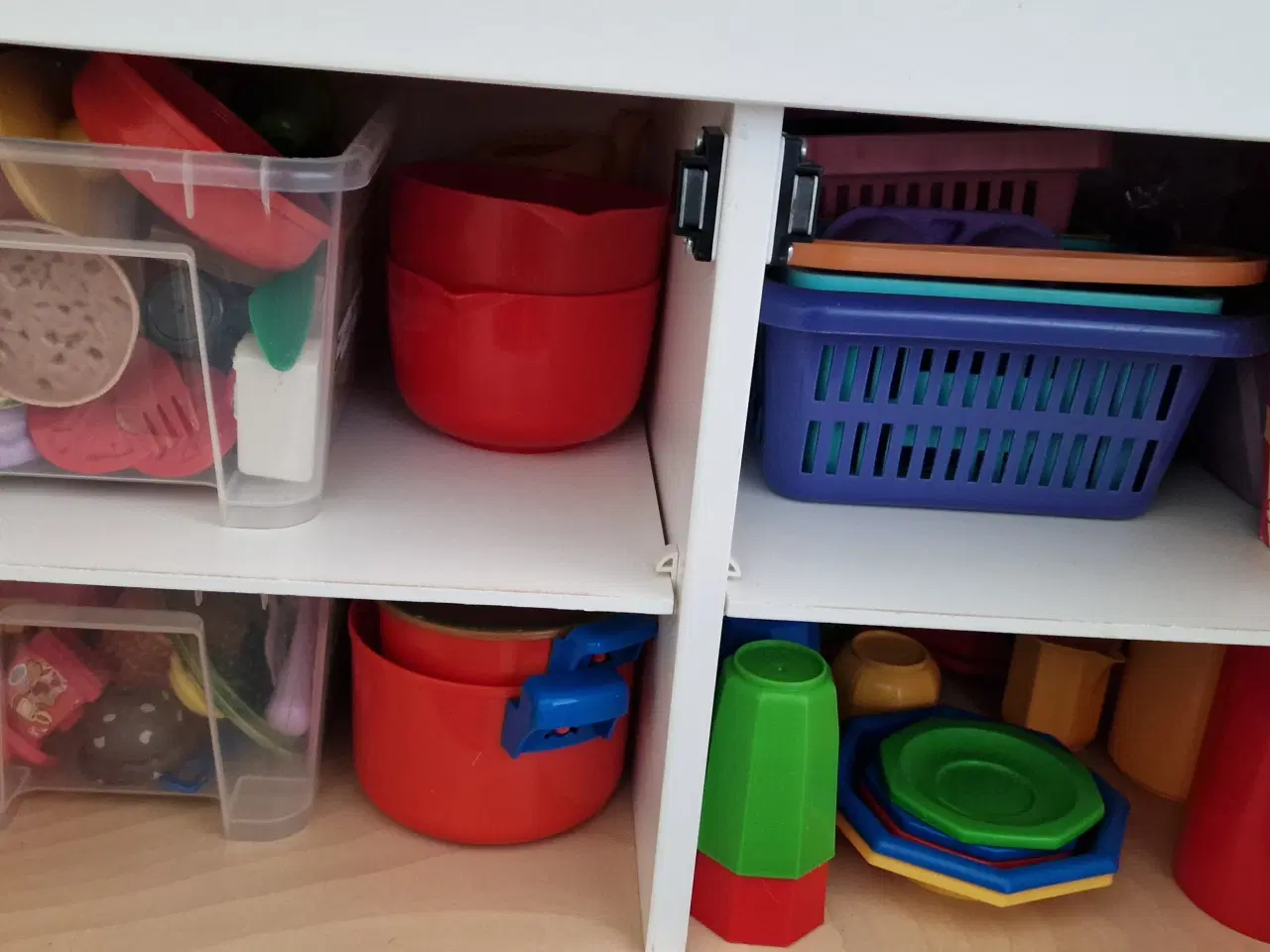 Billede 2 - Ikea legekøkken 