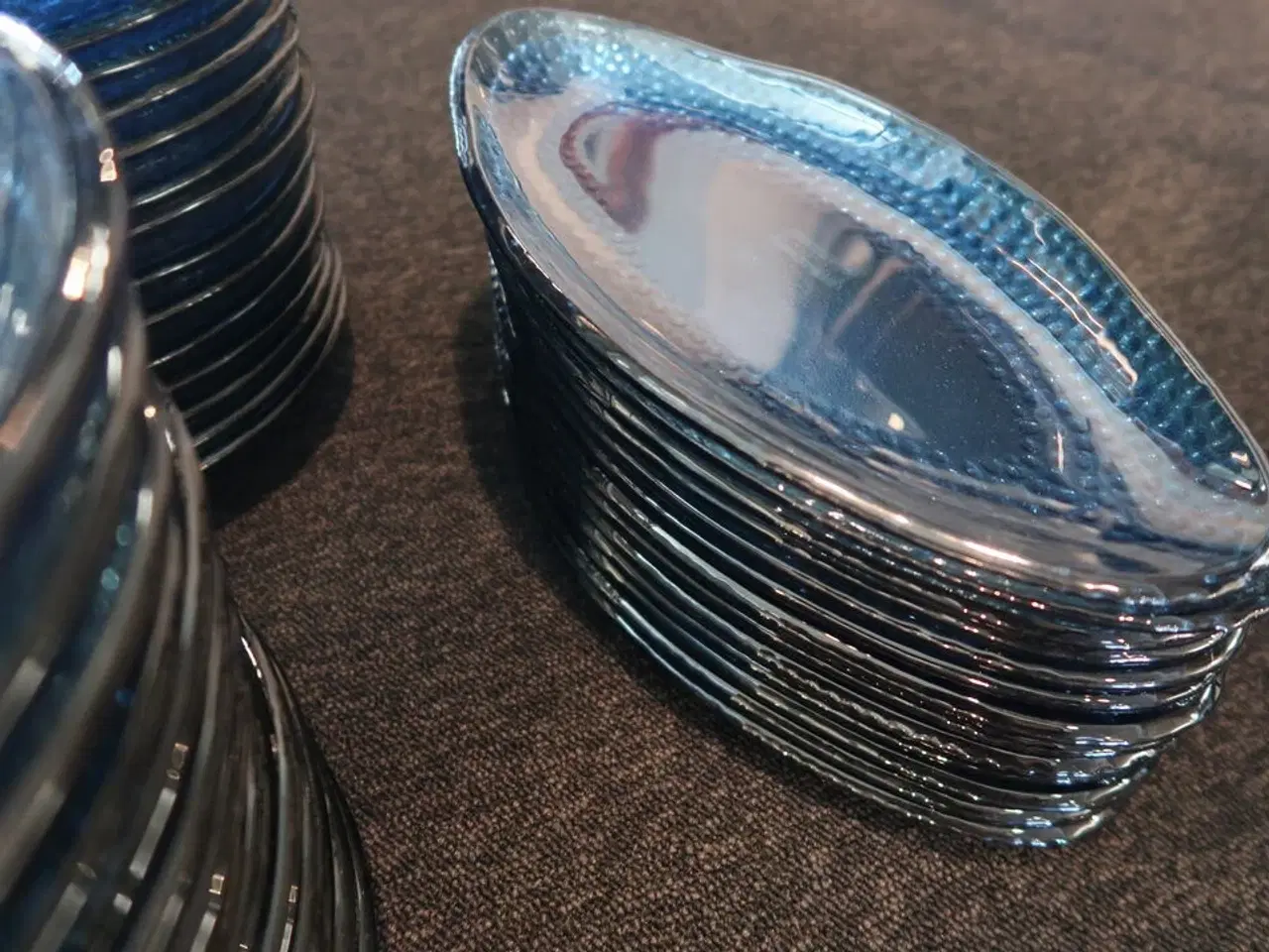 Billede 6 - 69 stk. tallerkener og fade CHURCHILL Isla Glas