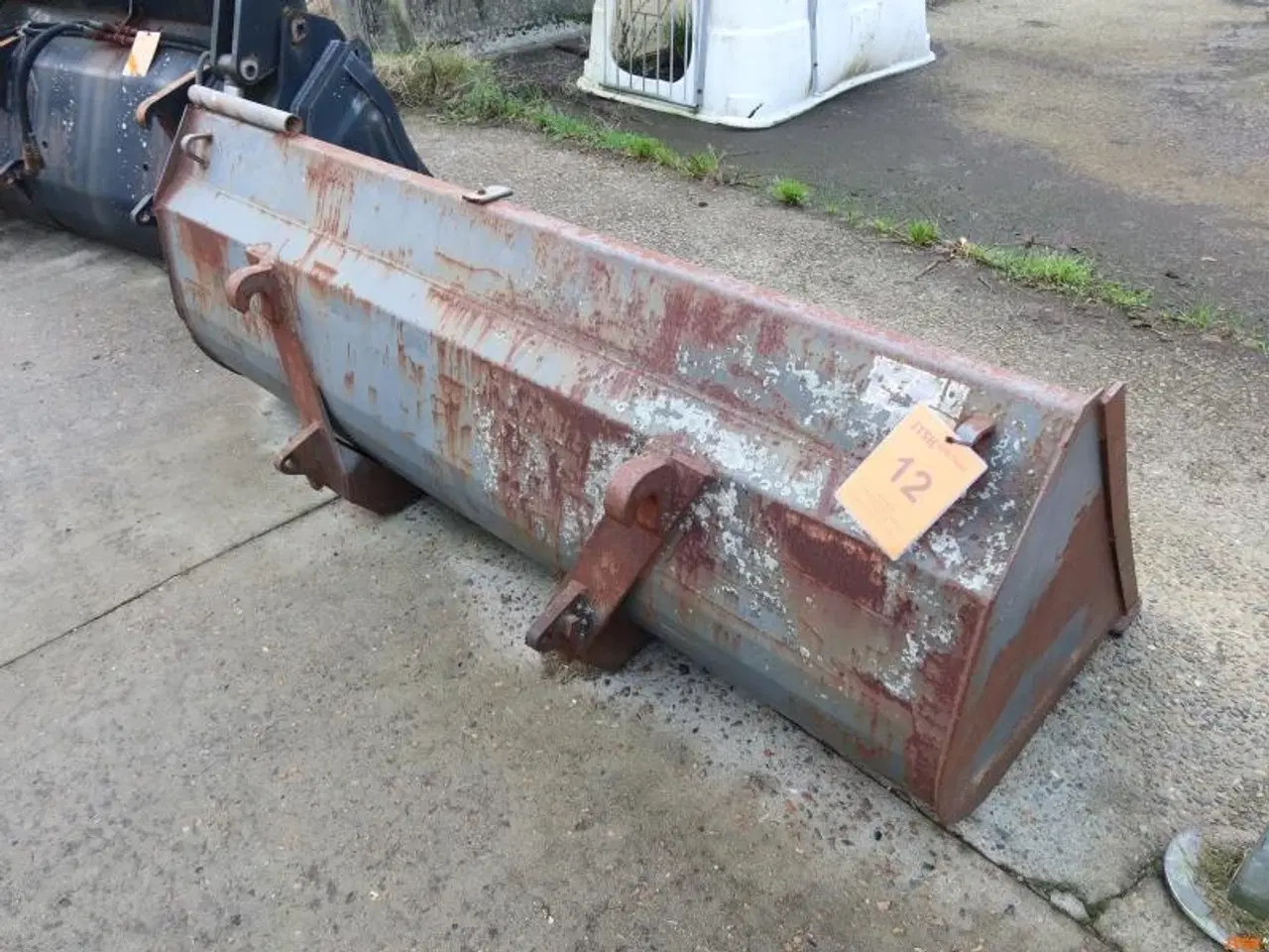 Billede 1 - SKOVL, med Eurob