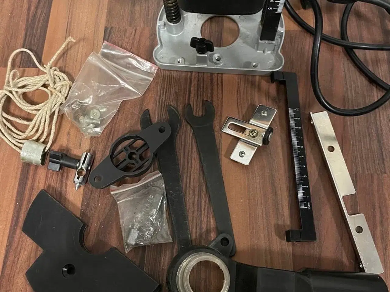 Billede 3 - overfræser einhell 