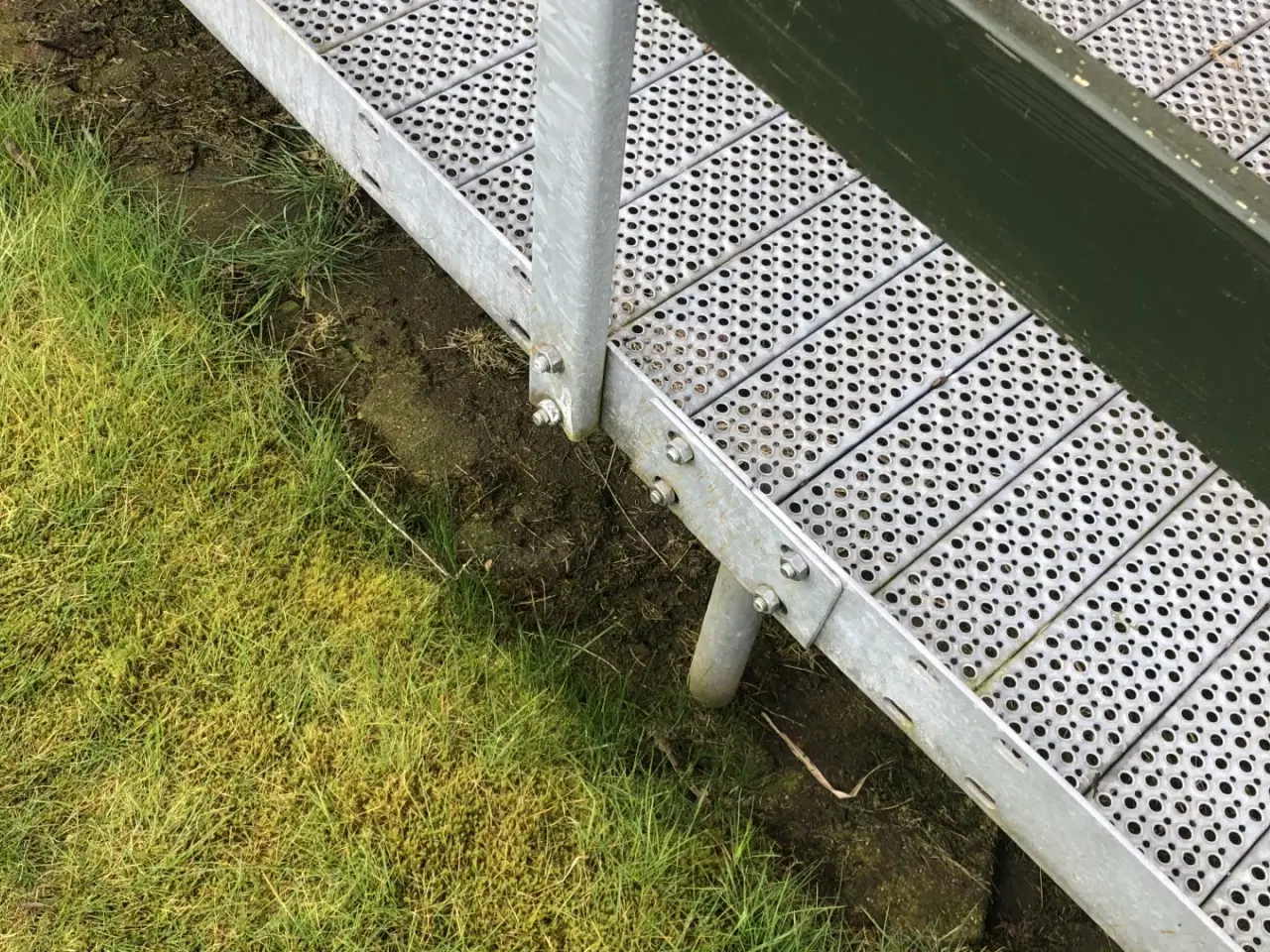 Billede 4 - Rampe, galvaniseret 8,5m lang 1,0m bred