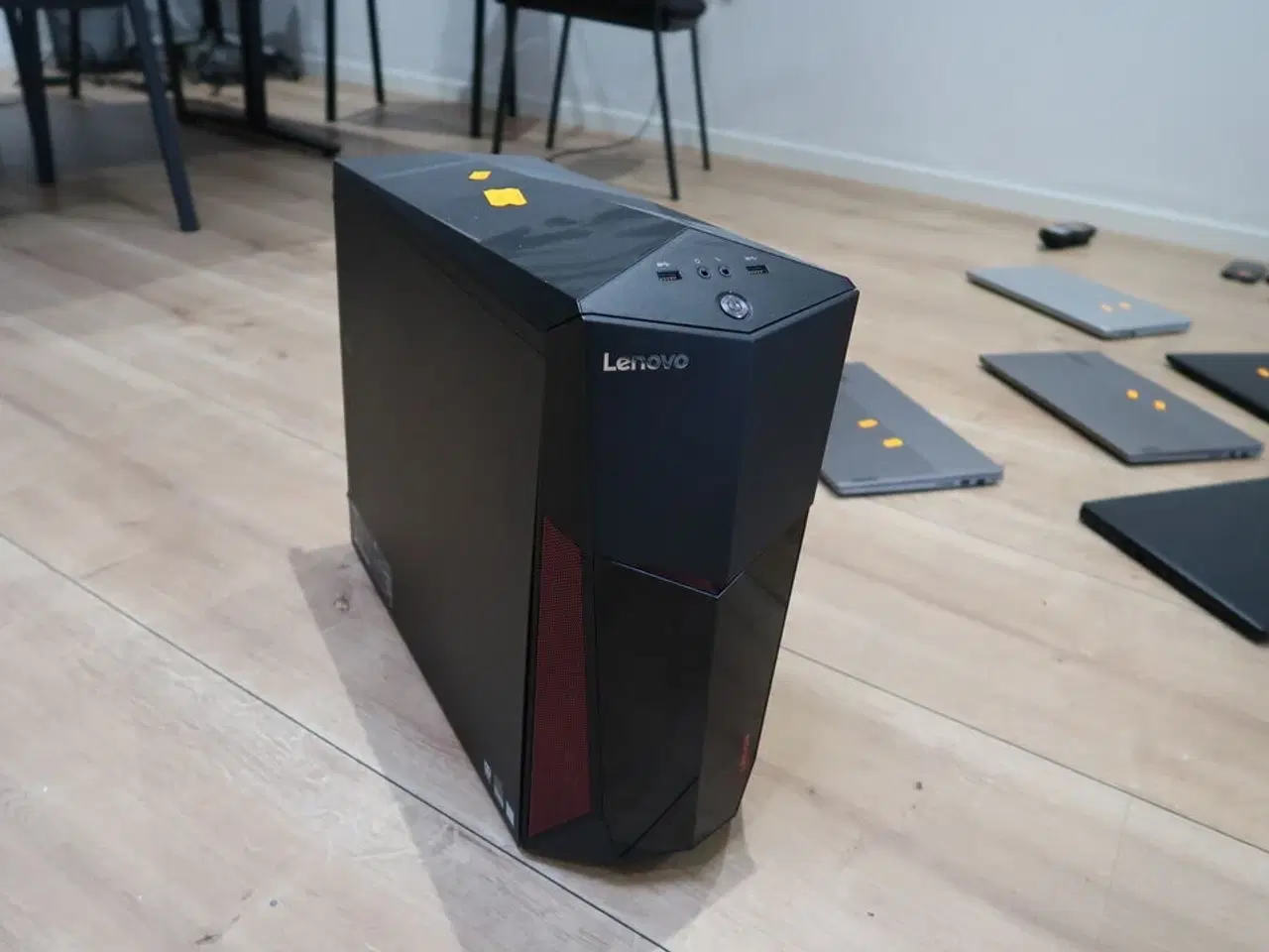 Billede 1 - Computer LENOVO 90H7