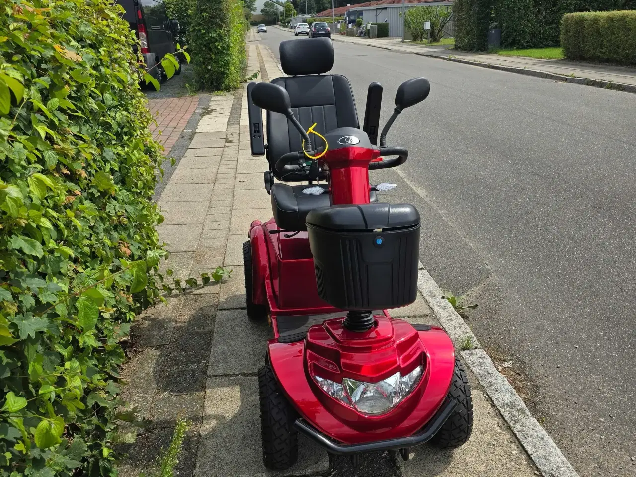 Billede 2 - Elscooter mrk LB 700