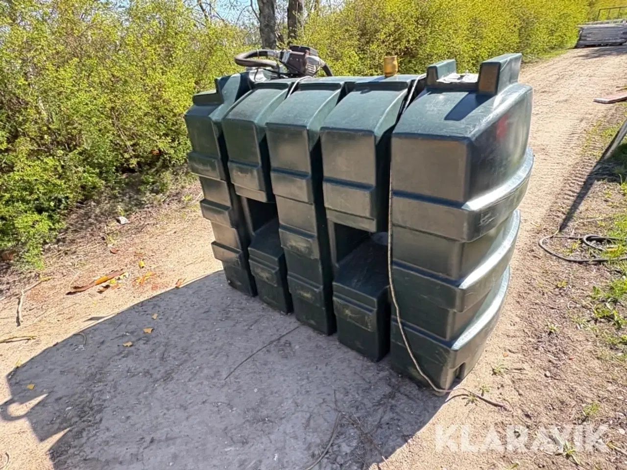 Billede 3 - Dieseltank med pumpe Kingspan 1225 liters