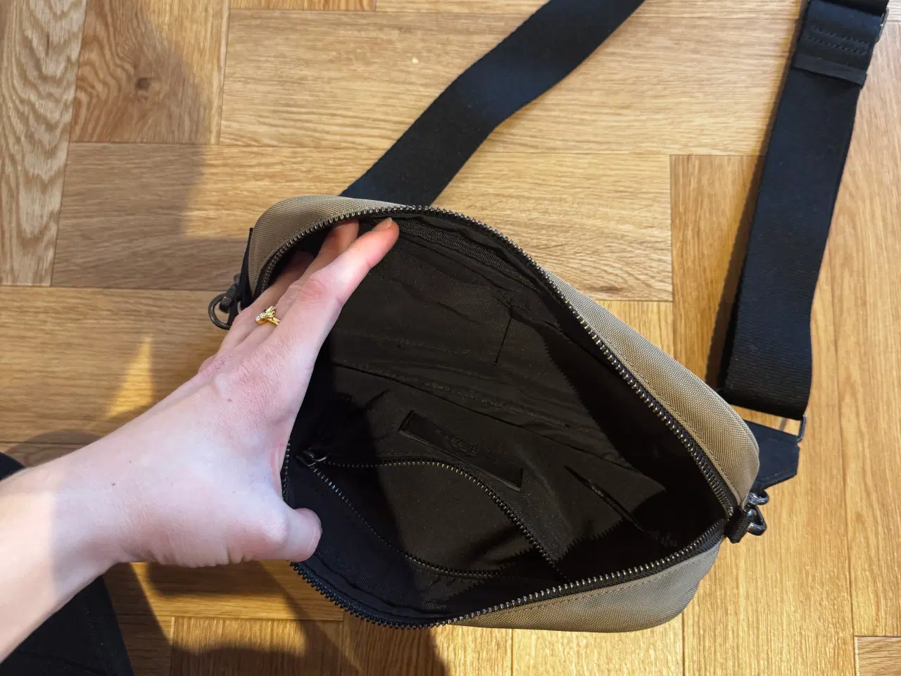 Billede 3 - Skulder taske 