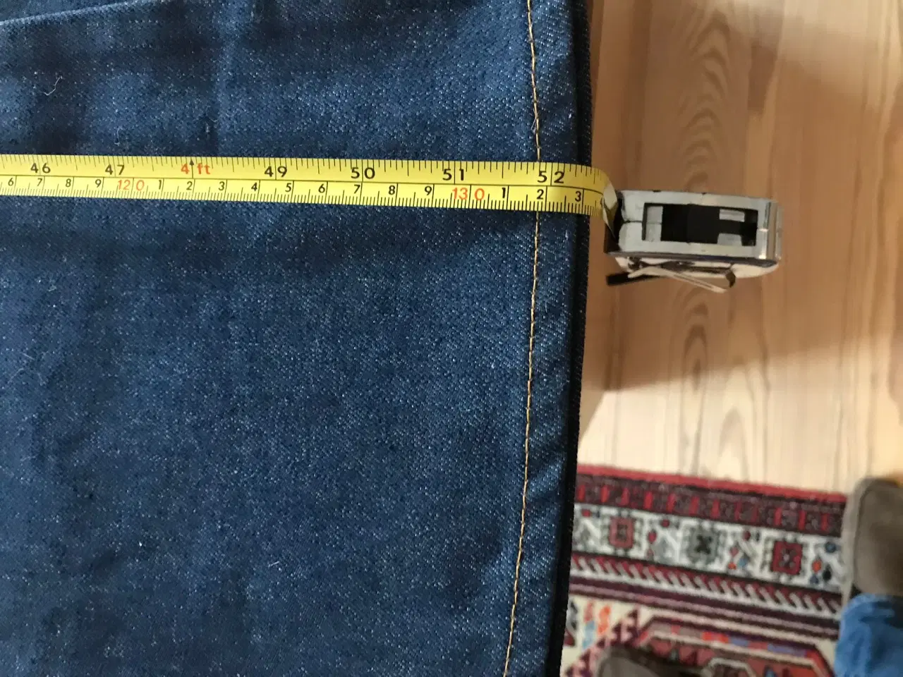 Billede 5 - Meget lange Levis jeans 130cm