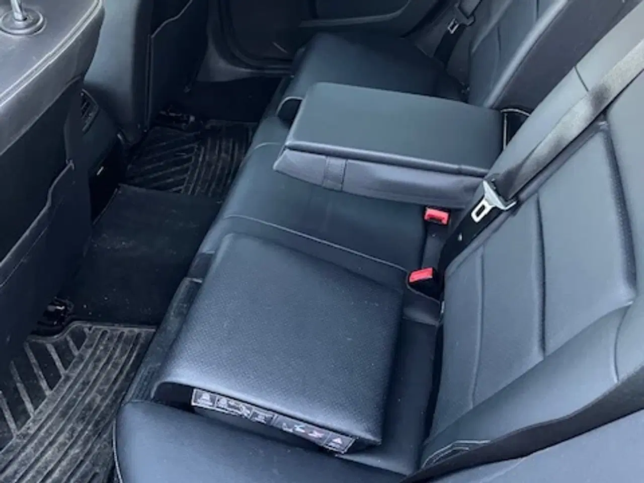Billede 5 - Mercedes E200 E220 CDI ST. Car