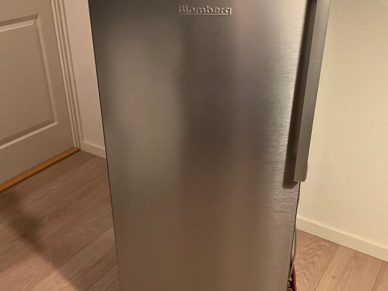 Billede 1 - Blomberg SSM4560XN, Køleskab fritstående ,2025