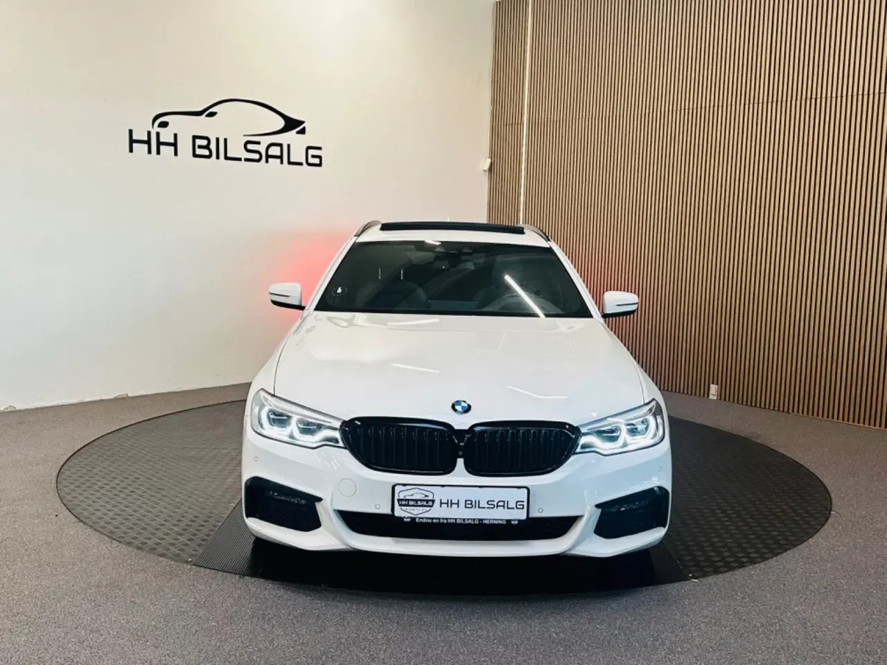 Billede 2 - BMW 540i 3,0 Touring M-Sport xDrive aut.