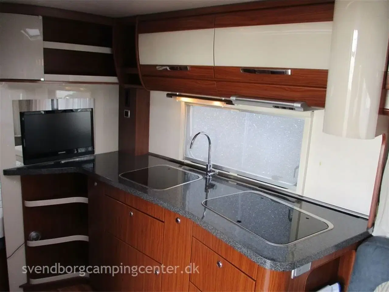 Billede 5 - 2010 - Kabe Nova 545 S   Danmarks måske flotteste.