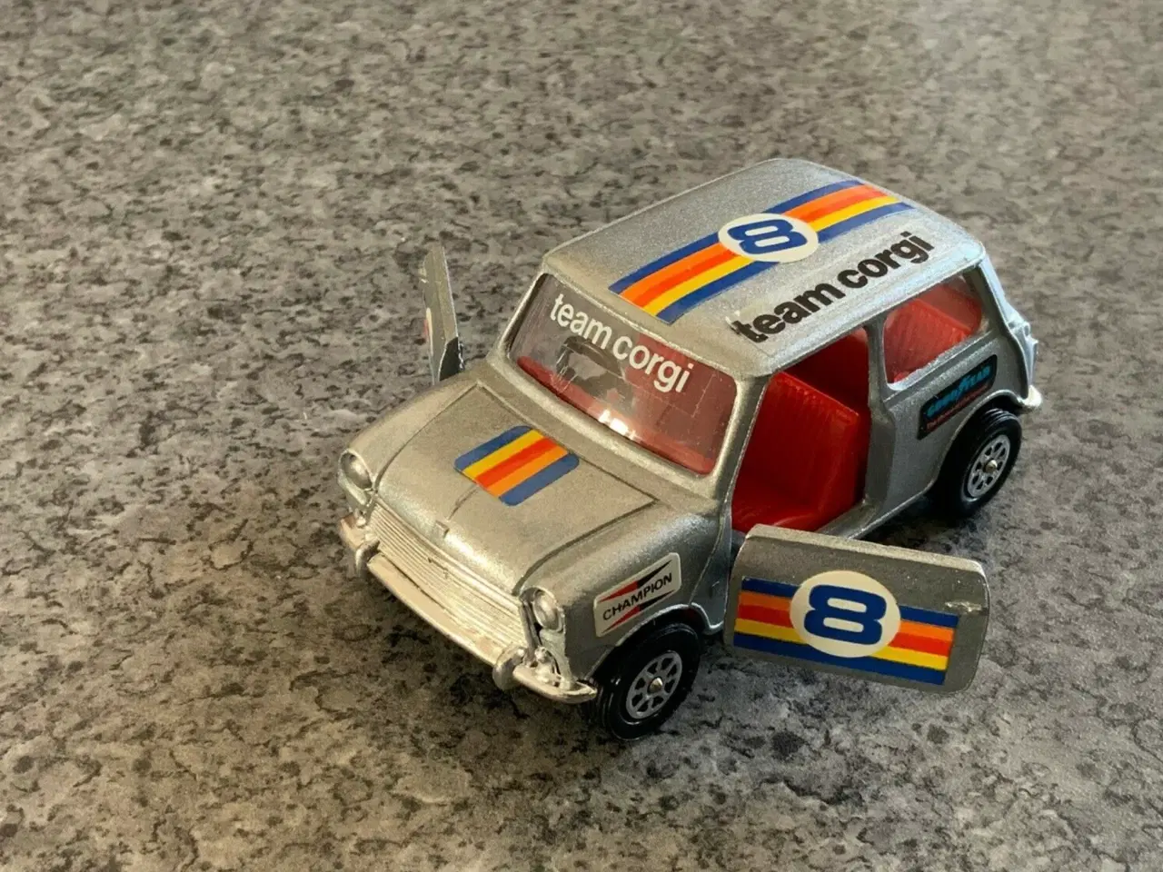 Billede 3 - Corgi Toys No. 201 Mini 1000 British Leyland 