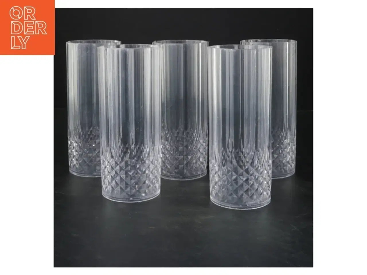 Billede 1 - Sæt af 5 drikkeglas (str. 5 styk. ø. 6,5. cm. længde. 15,5 cm)