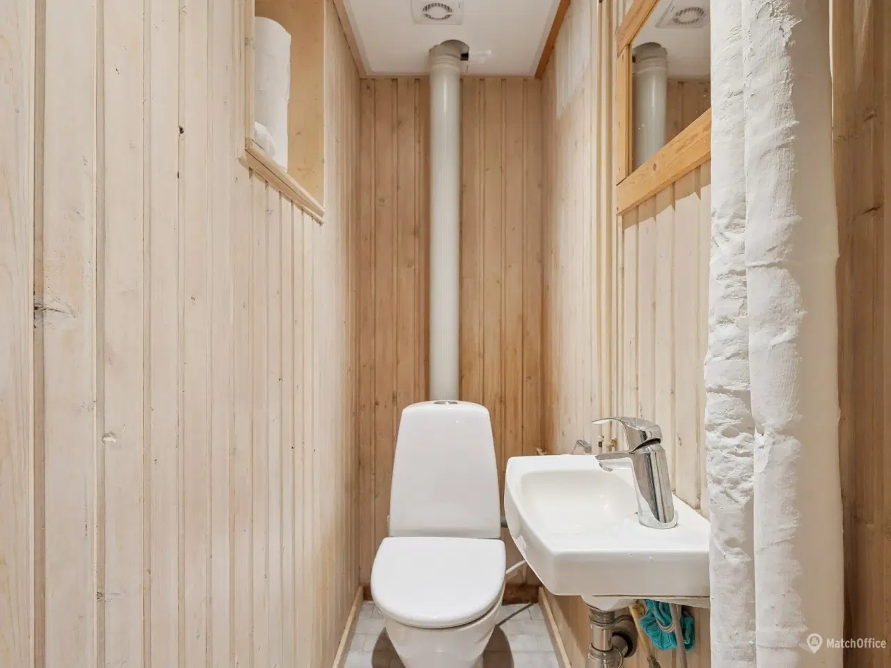 Billede 11 - Klinik, kontor eller atelier på Østerbro?