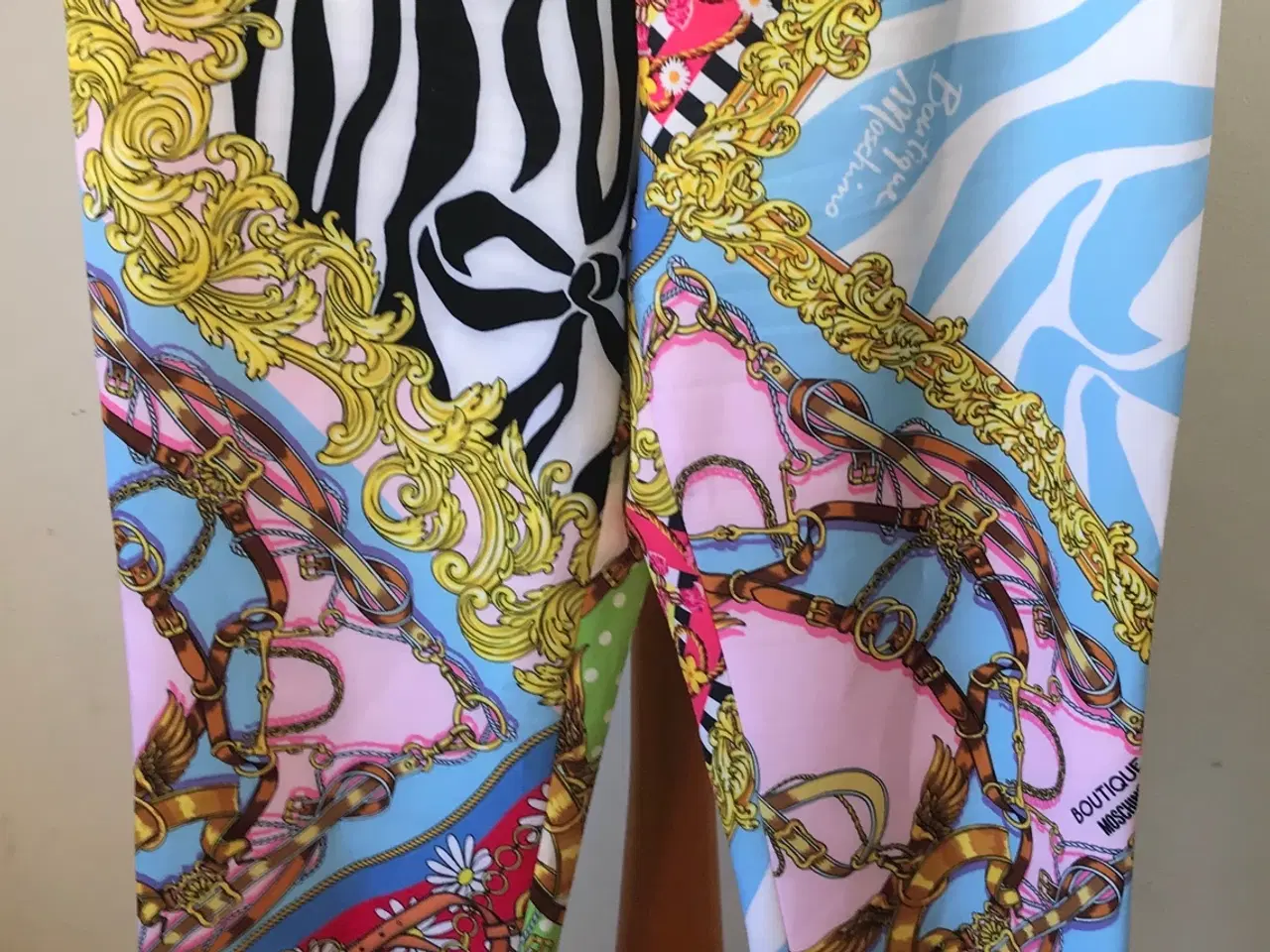 Billede 1 - Boutique Moschino, bukser, str 38