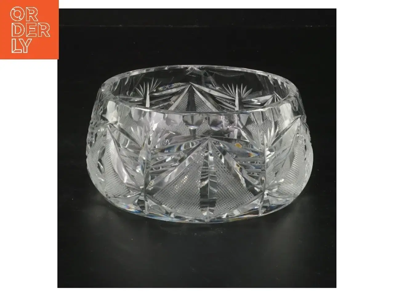 Billede 1 - Krystalskål med mønster (str. Ø 13x h 6 cm)
