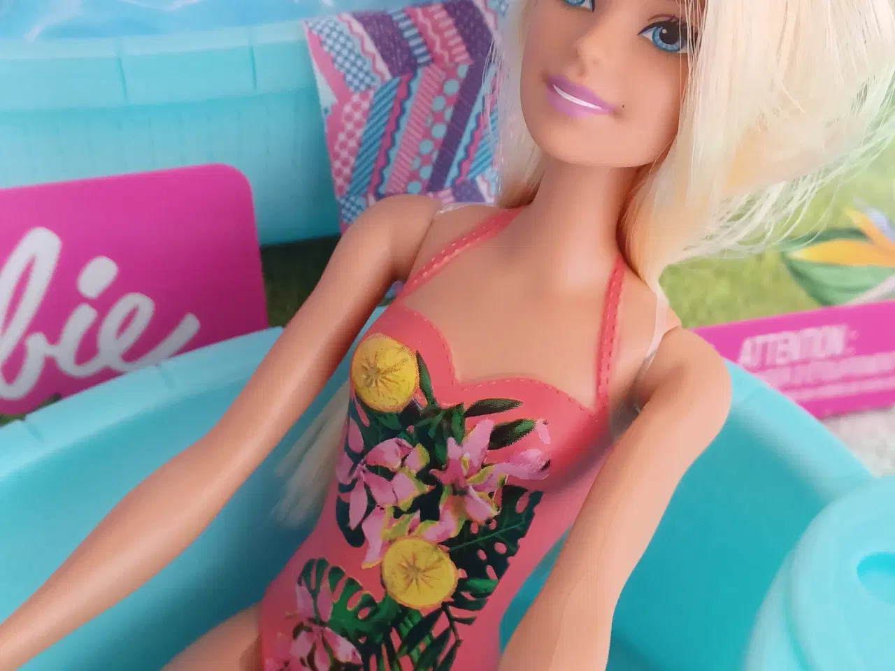 Billede 4 - Barbie med pool