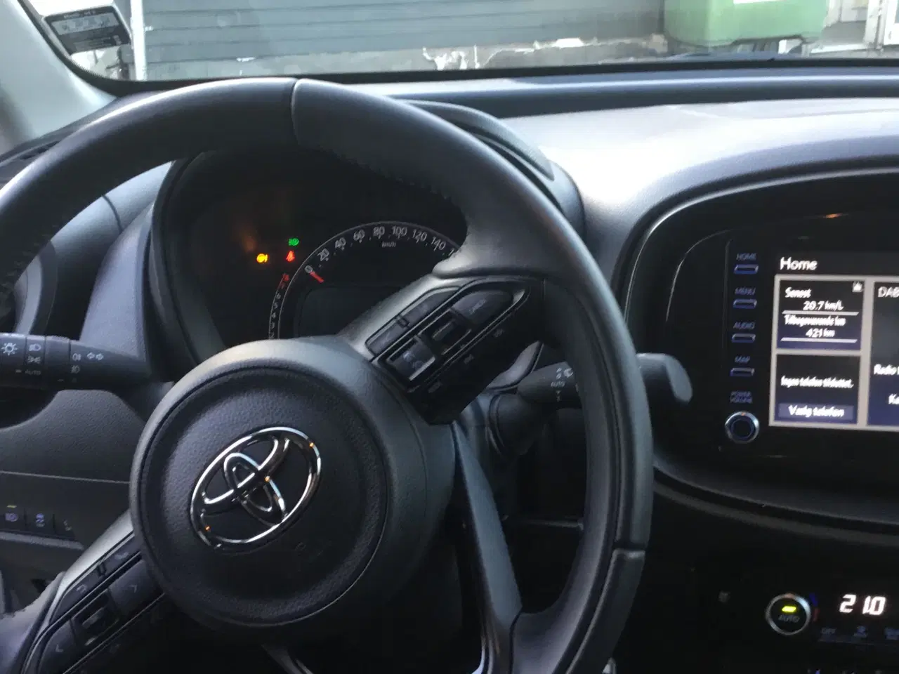 Billede 8 - Toyota aygo x 1,0 1.ejer 8 års garanti hos Toyota 