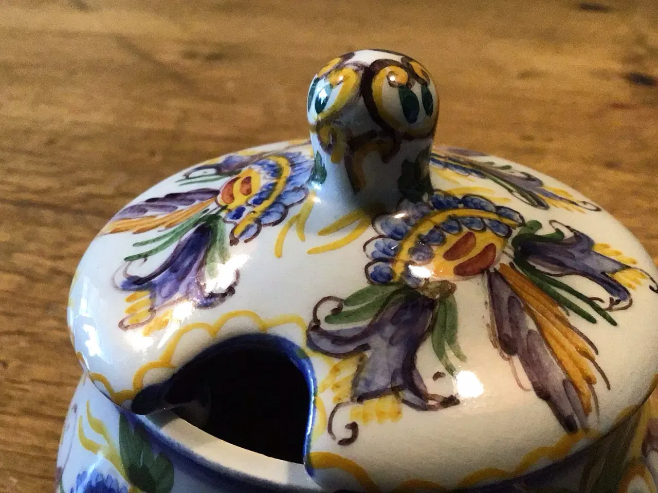 Billede 4 - Vase og lille krukke i gammelt keramik