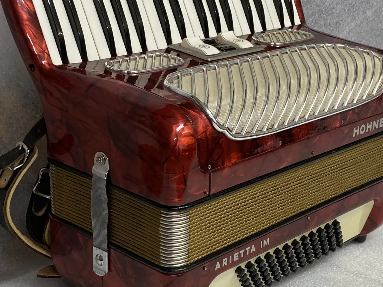 Billede 5 - Hohner Arietta IM , let og velspillende! Kun 6 kg